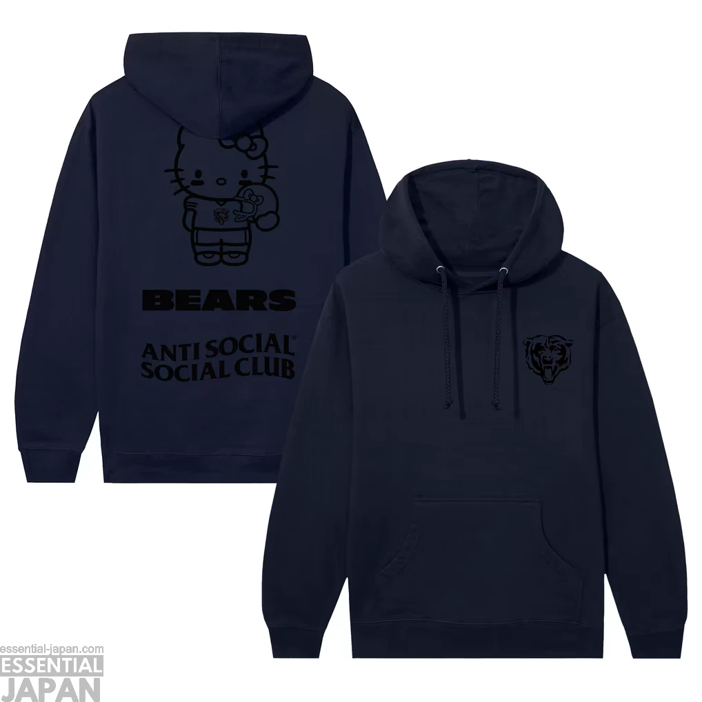 Hello Kitty x NFL Streetwear Collection 9