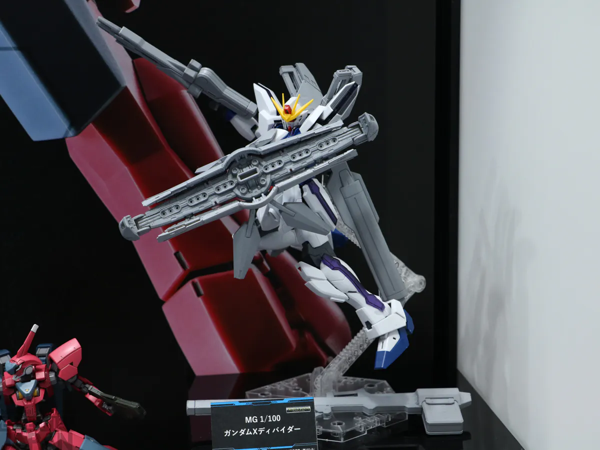 MG 1100 Gundam X Divider reveal 7